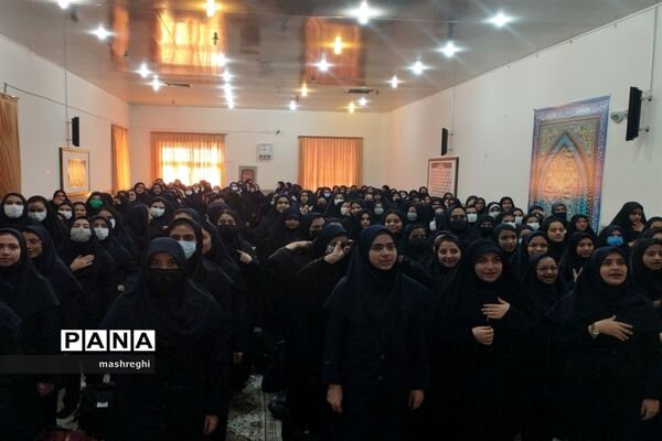 ‌آیین نواختن زنگ آغاز سال تحصیلی جدید دبیرستان شاهد کاشان