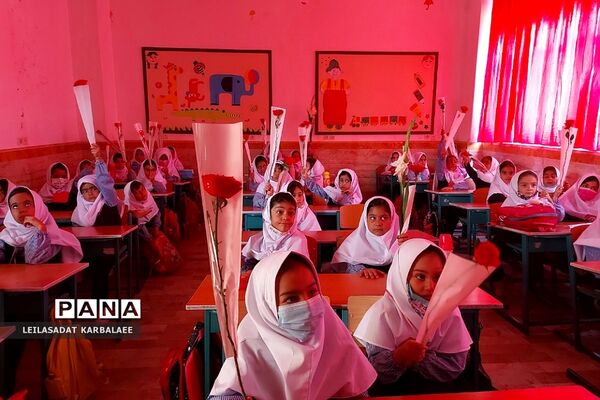زنگ آغاز سال تحصیلی جدید در مدارس فشافویه