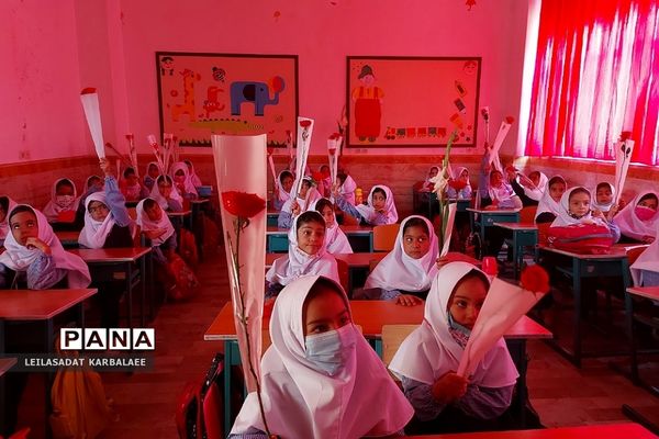 زنگ آغاز سال تحصیلی جدید در مدارس فشافویه