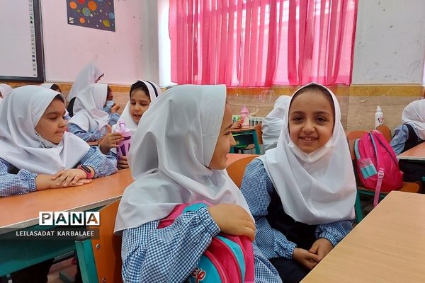 زنگ آغاز سال تحصیلی جدید در مدارس فشافویه