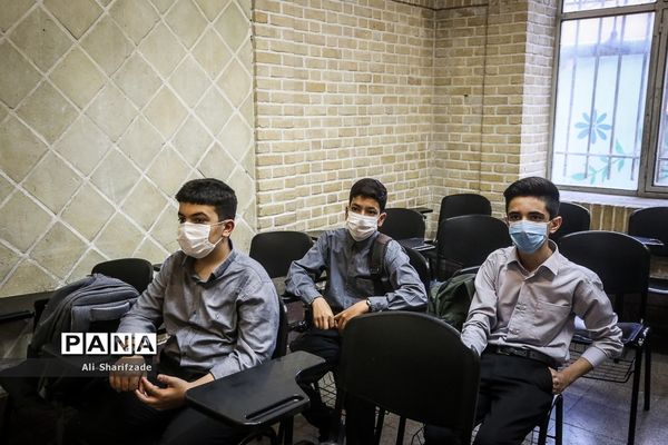 آغاز سال تحصیلی در هنرستان پسرانه موسیقی