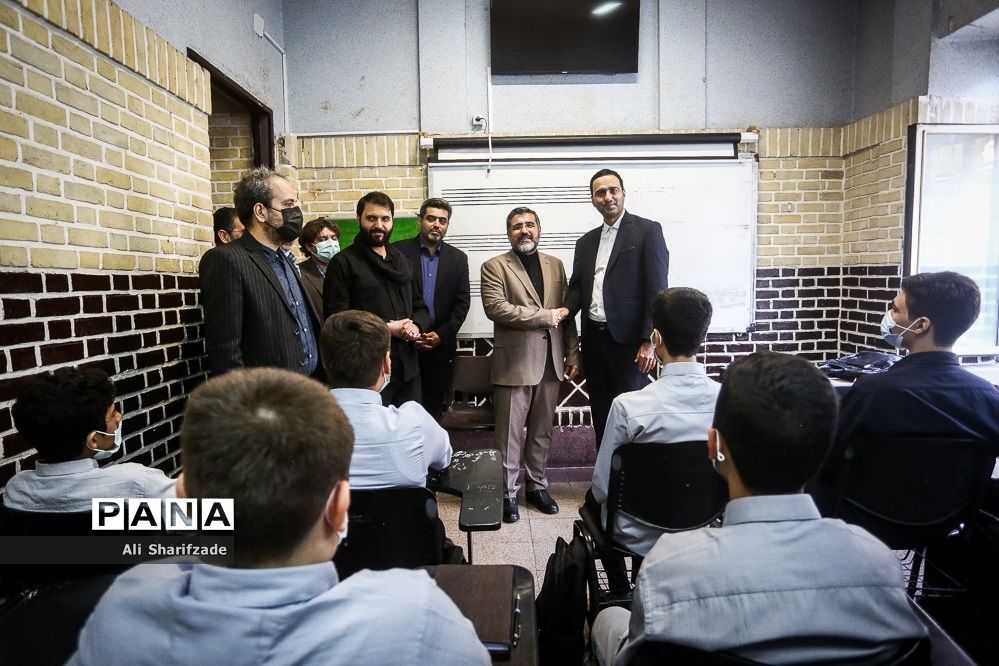آغاز سال تحصیلی در هنرستان پسرانه موسیقی