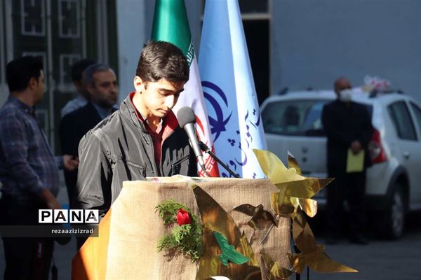 نواخته‌شدن زنگ ایثار و مقاومت در آذربایجان شرقی