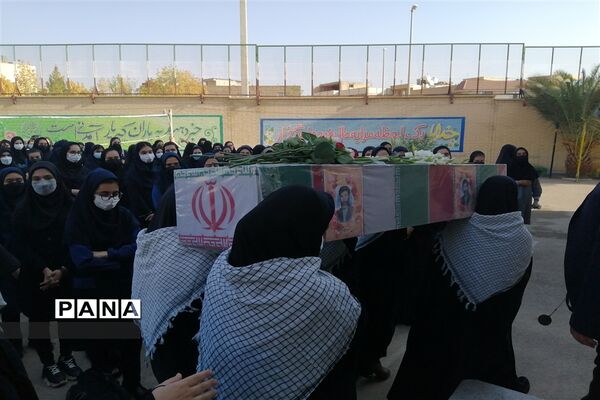 وداع با شهید گمنام در دبیرستان سروش