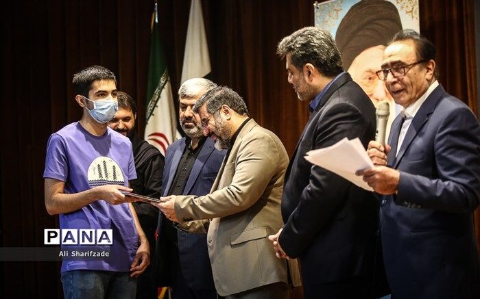 اسلامی: تکمیل ۲۰ هنرستان در دستور‌کار وزارت ارشاد قرار گرفته است