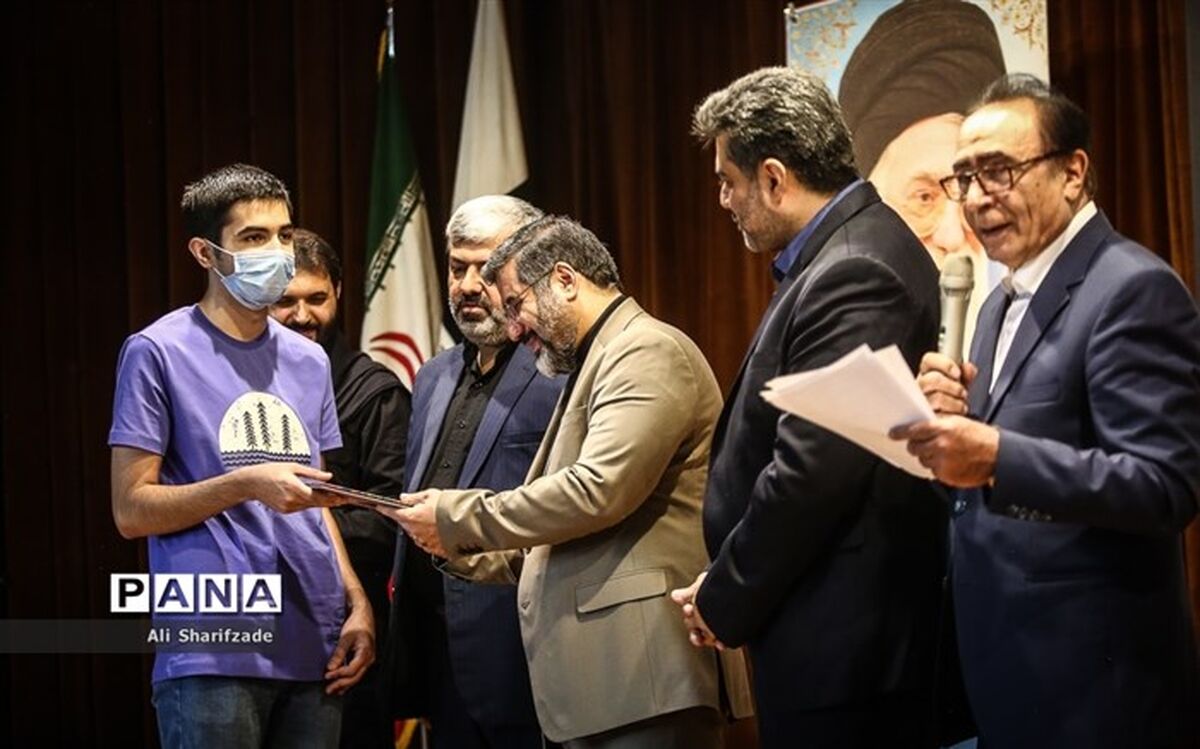 اسلامی: تکمیل ۲۰ هنرستان در دستور‌کار وزارت ارشاد قرار گرفته است
