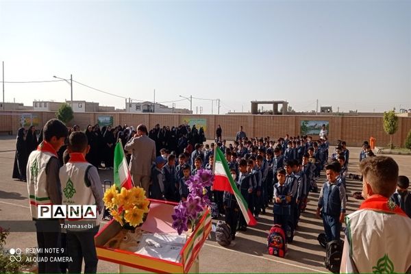 مراسم نمادین بازگشایی مدارس در شهرستان ورزنه-اصفهان