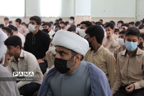 نواختن زنگ نماز در اولین روز بازگشایی مدارس هرمزگان