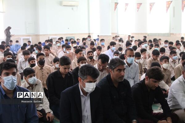 نواختن زنگ نماز در اولین روز بازگشایی مدارس هرمزگان