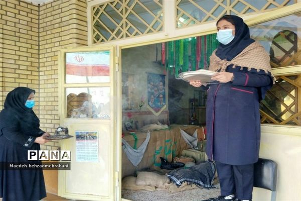 یادبود هفته دفاع مقدس در شهرستان قرچک