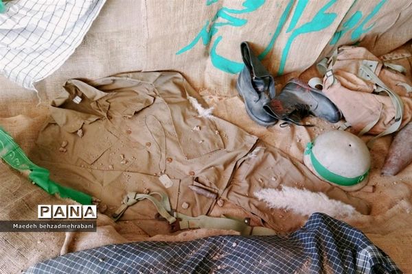 یادبود هفته دفاع مقدس در شهرستان قرچک