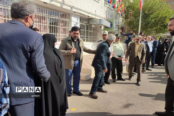 مراسم بازگشایی در دبیرستان شهیده معصومه قزوینی  منطقه ۱۳