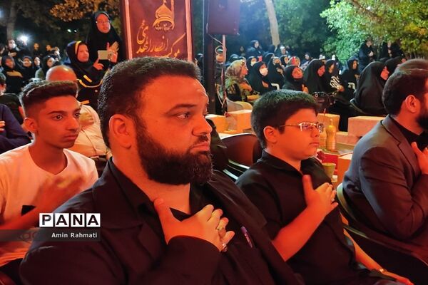 وداع با پیکر شهید دفاع مقدس در بوستان طاووسیه سعدی