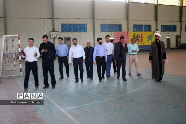 بازدید معاون تربیت‌بدنی و سلامت وزارت آموزش و پرورش از مجتمع  ورزشی زالی بوشهر