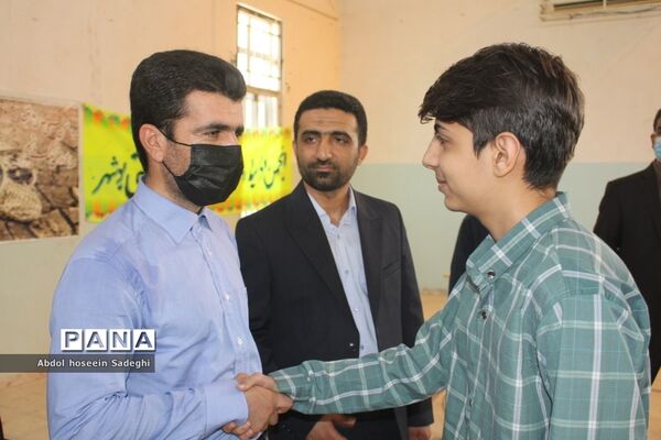 افتتاح زمین چمن دبیرستان دکتر شریعتی  بوشهر