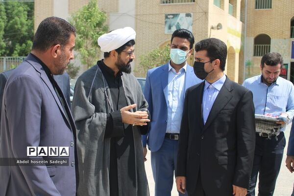افتتاح زمین چمن دبیرستان دکتر شریعتی  بوشهر