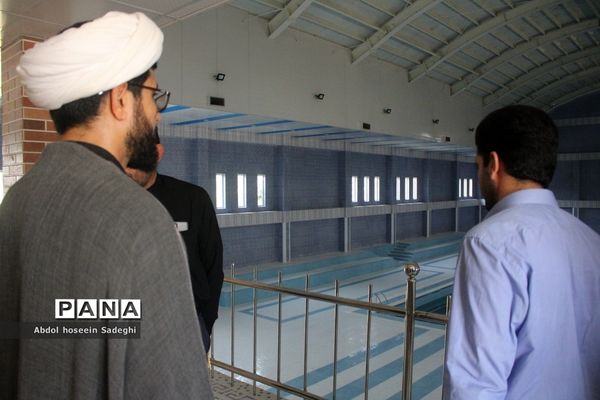 بازدید معاون تربیت‌بدنی و سلامت وزارت آموزش و پرورش از استخر دانش آموزی شهدای فرهنگی   بوشهر