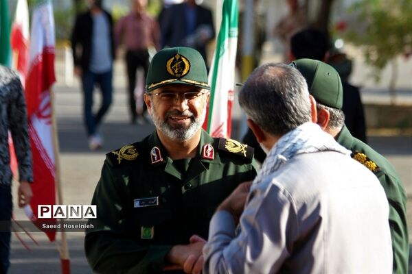 صبحگاه مشترک فرهنگیان بسیجی قم در هفته دفاع مقدس-2