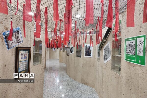 برپایی نمایشگاه دستاوردهای دفاع مقدس در شیراز
