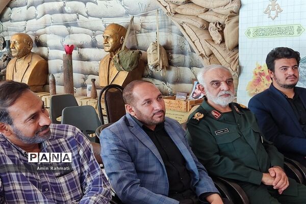 برپایی نمایشگاه دستاوردهای دفاع مقدس در شیراز