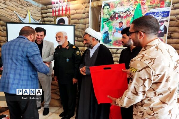 برپایی نمایشگاه دستاوردهای دفاع مقدس در شیراز
