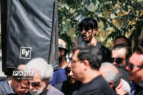 مراسم تشییع و خاکسپاری امین تارخ