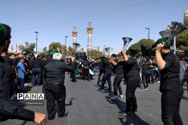بزرگترین اجتماع دوست‌داران امام رضا(ع) در مشهد