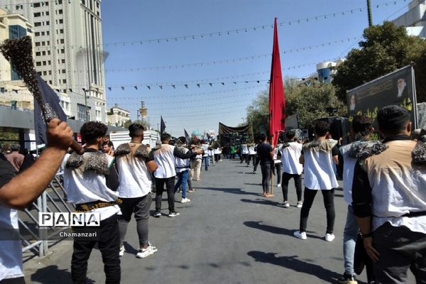 بزرگترین اجتماع دوست‌داران امام رضا(ع) در مشهد