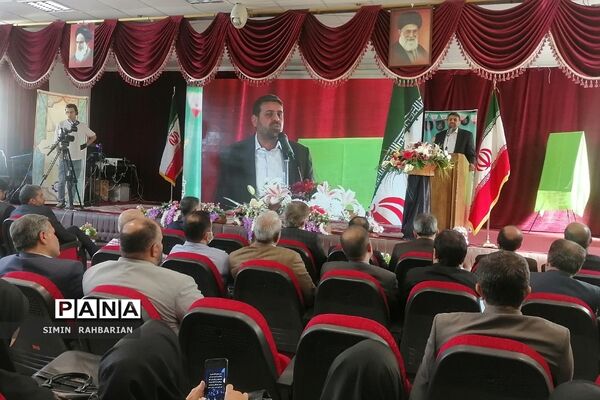 آیین افتتاح همزمان سه هزار ظرفیت جدید هنرستانی در پردیس