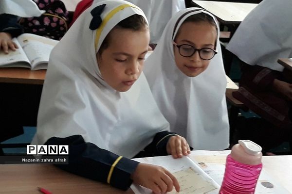 برگزاری طرح ۱۴  ختم قرآن کریم در دبستان حضرت زهرا(س) رودهن