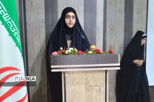 نشست روشنگری هفته دفاع مقدس در شهرستان قرچک