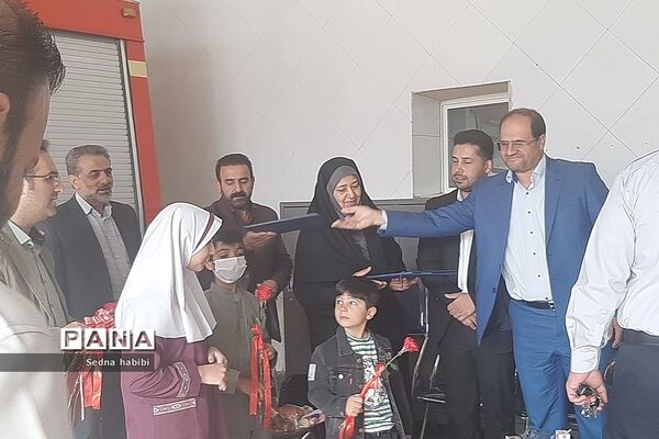 تقدیر از آتش‌نشانان در روز آتش‌نشانی  توسط مسئولان رودهن