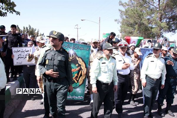 راهپیمایی مردم تربت‌جام در محکومیت تحرکات اغتشاشگران