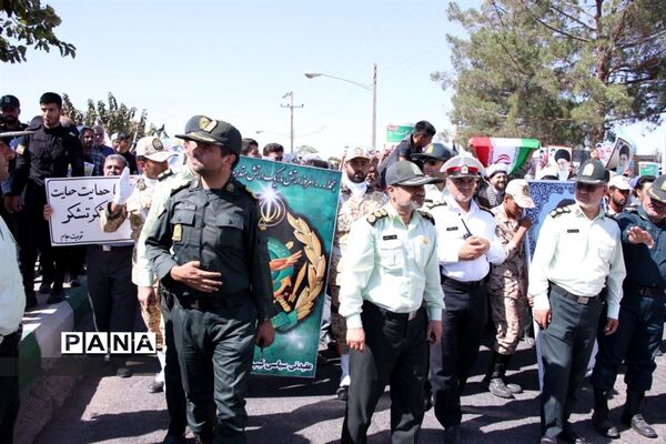 راهپیمایی مردم تربت‌جام در محکومیت تحرکات اغتشاشگران