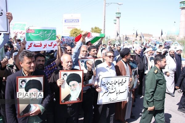 راهپیمایی مردم تربت‌جام در محکومیت تحرکات اغتشاشگران