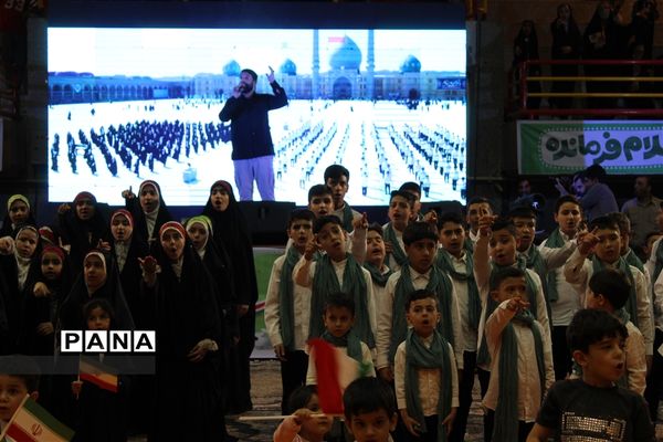 اجتماع بزرگ نسل غیور در پی محکومیت اهانت به مقدسات و اقدامات هنجار شکنانه آشوبگران در برخوار/ اصفهان