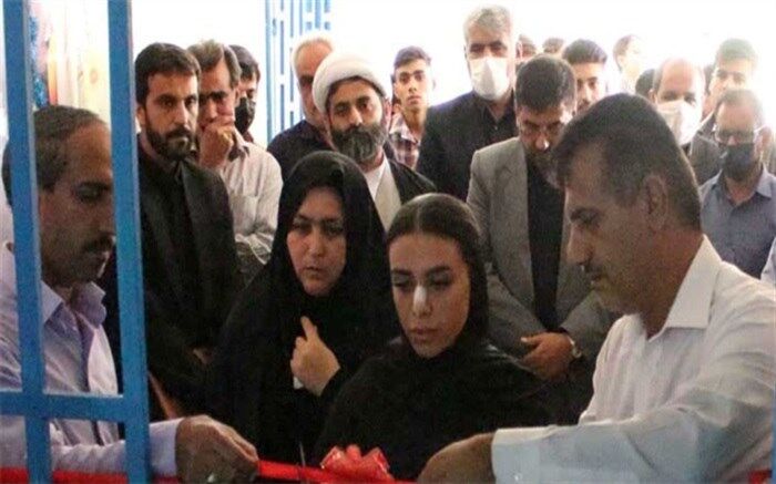 هنرستان زنده‌یاد زارع روستای بنه گز تنگستان افتتاح شد