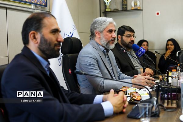 نشست خبری هشتمین دوره جشنواره روستاها و عشایر دوستدار کتاب