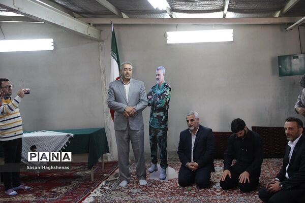 مراسم تجلیل از فرزند شهید مدافع امنیت در شهرستان اسلامشهر
