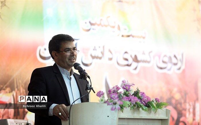 ۵۰ درصد دانش‌آموزان بازمانده از تحصیل عشایر به کلاس درس بازگشتند