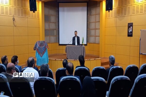 نشست کمیته‌های همکاری حوزه علمیه با آموزش و پرورش در مبلقین طرح امین در البرز