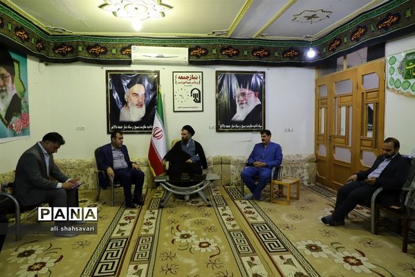 سفر یک‌روزه مدیرکل آموزش و پرورش به شهرستان دالاهو