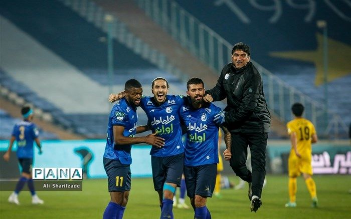 عصر جهنمی ورزشگاه آزادی