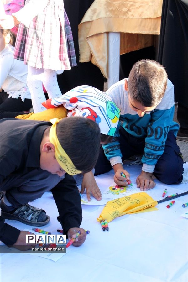 اجتماع بزرگ مردمی عید بیعت در خراسان جنوبی