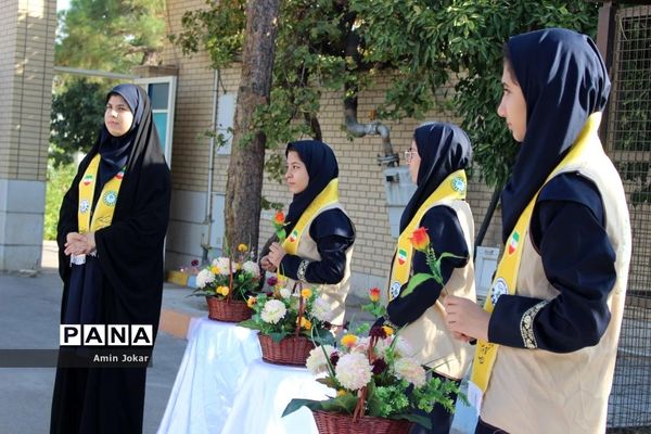 حضور رئیس سازمان دانش‌آموزی استان فارس در مراسم شور عاطفه‌ها