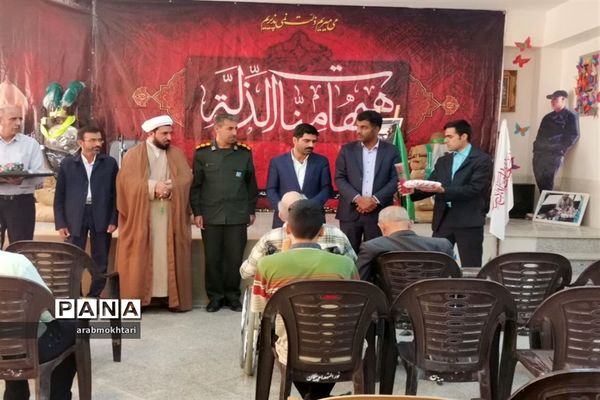 مراسم بزرگداشت هفته دفاع مقدس در هنرستان کاردانش فرزانه جرقویه سفلی
