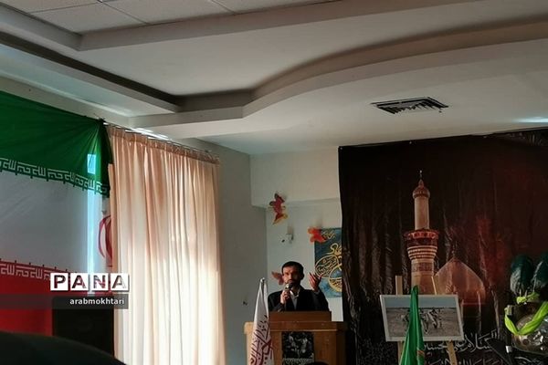مراسم بزرگداشت هفته دفاع مقدس در هنرستان کاردانش فرزانه جرقویه سفلی