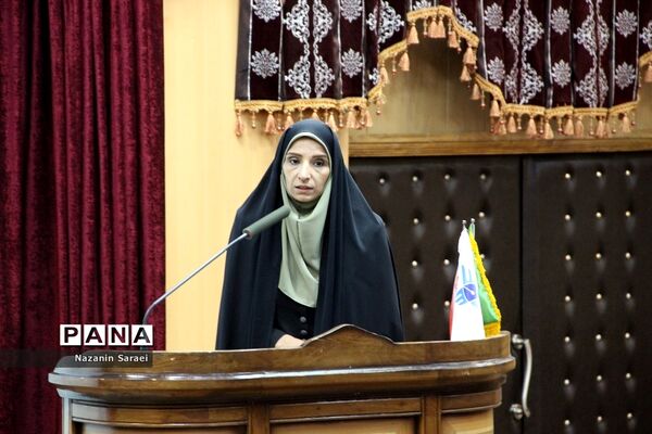 همایش خانواده و جوانی جمعیت در دانشگاه آزاد اسلامی واحد اسلامشهر