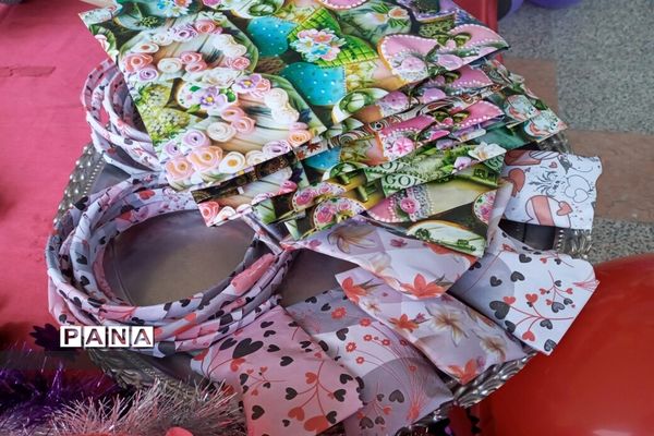 جشن عاطفه‌ها در آموزشگاه آسیه آموزش و پرورش ملارد