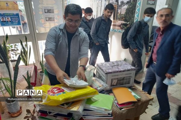 آیین جشن عاطفه‌ها در دبیرستان فرهنگ عرفان